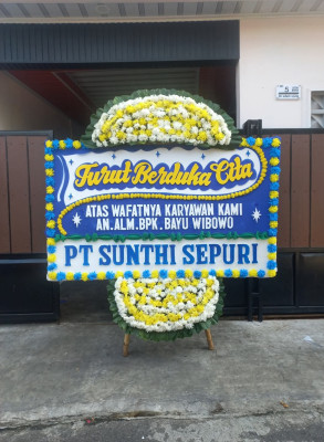 Papan Bunga Duka di Darmaji